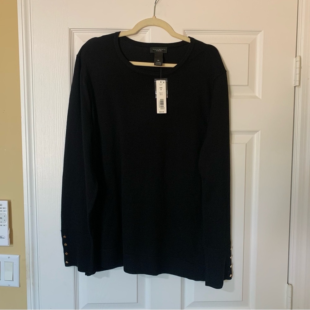 NWT Investments Black Long Sleeve Sweater with Gold Button‎ Accents Minimalist